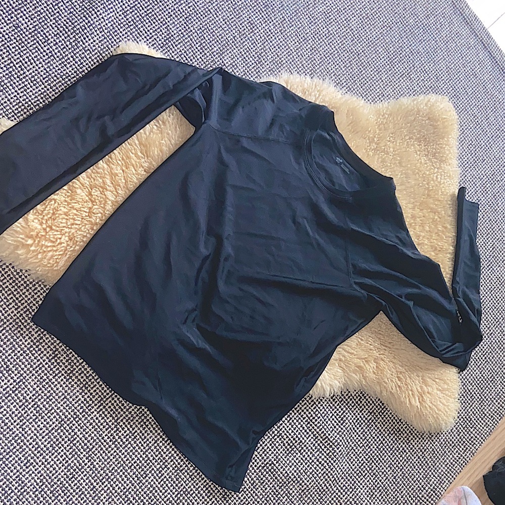 Black Aerie Swim top long sleeve